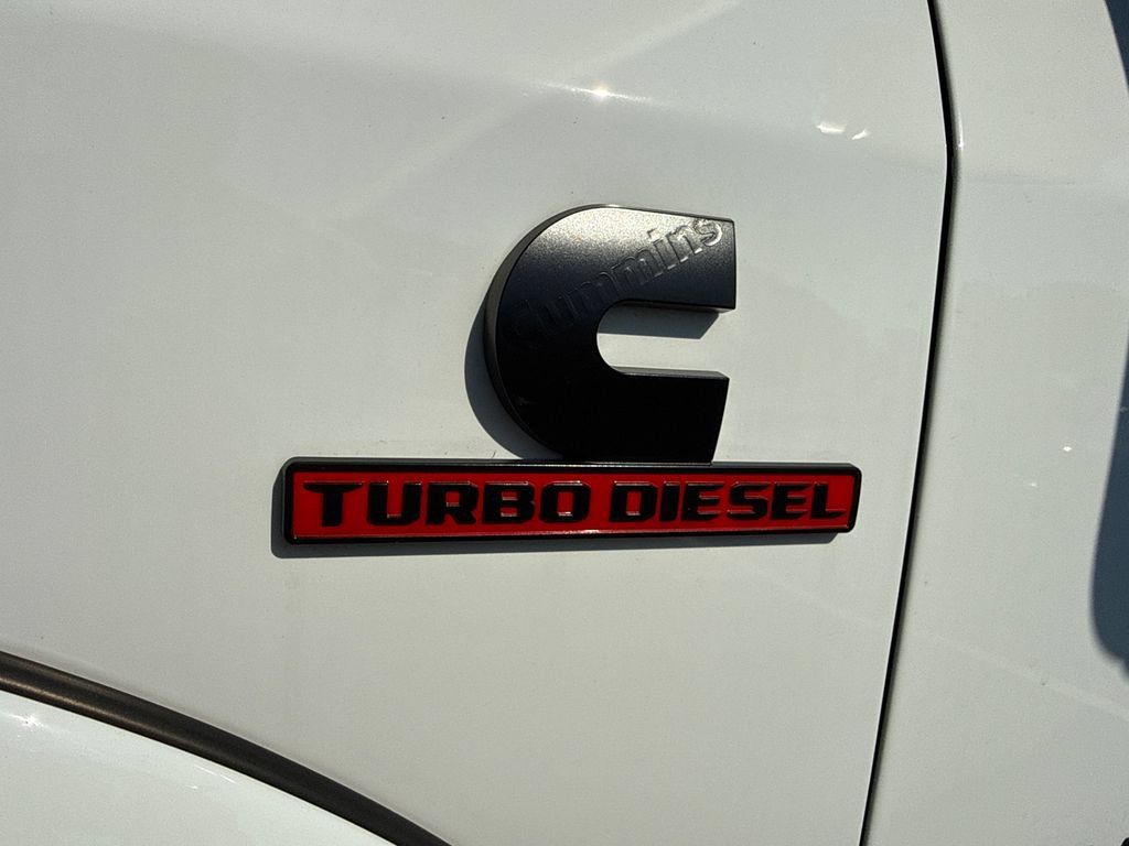 Used 2025 RAM 2500 Big Horn AWD/4WD image 13