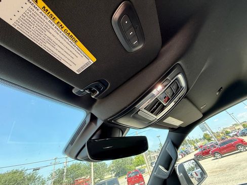 Used 2022 RAM 1500 Laramie w/ Sport Appearance Package AWD/4WD image 25