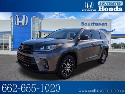 Used 2018 Toyota Highlander SE