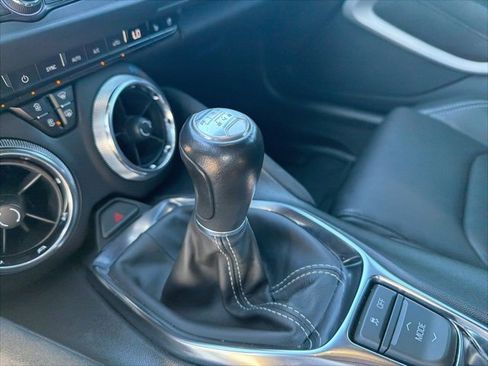 Used 2023 Chevrolet Camaro LT image 10