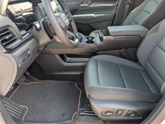 New 2026 GMC Terrain AT4 w/ Convenience Package III AWD/4WD image 17