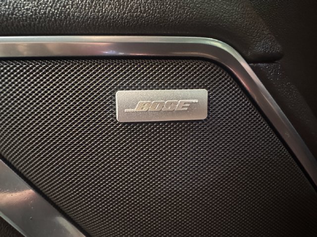 Used 2025 Chevrolet Silverado 1500 LTZ AWD/4WD image 17