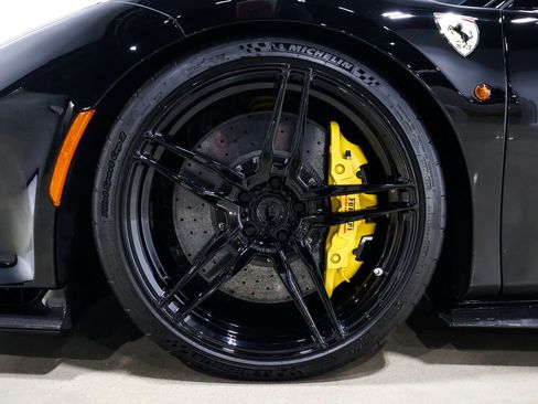 Used 2020 Ferrari 488 Pista image 38