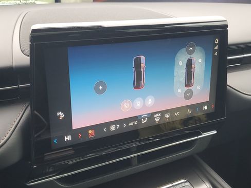 New 2026 Lincoln Nautilus Reserve image 23