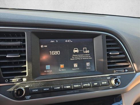 Used 2017 Hyundai Elantra SE w/ SE A/T Tech Package 03 image 11