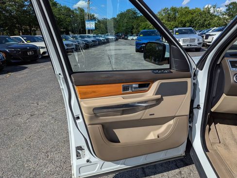 Used 2013 Land Rover Range Rover Sport HSE AWD/4WD image 11