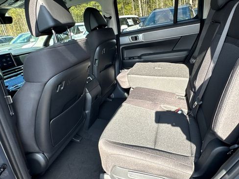 New 2026 Hyundai Santa Fe SE FWD image 12