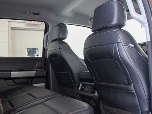 Used 2023 Ford F350 Lariat w/ FX4 Off-Road Package image 6