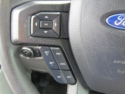 Certified 2021 Ford F250 XL w/ STX Appearance Package AWD/4WD image 17