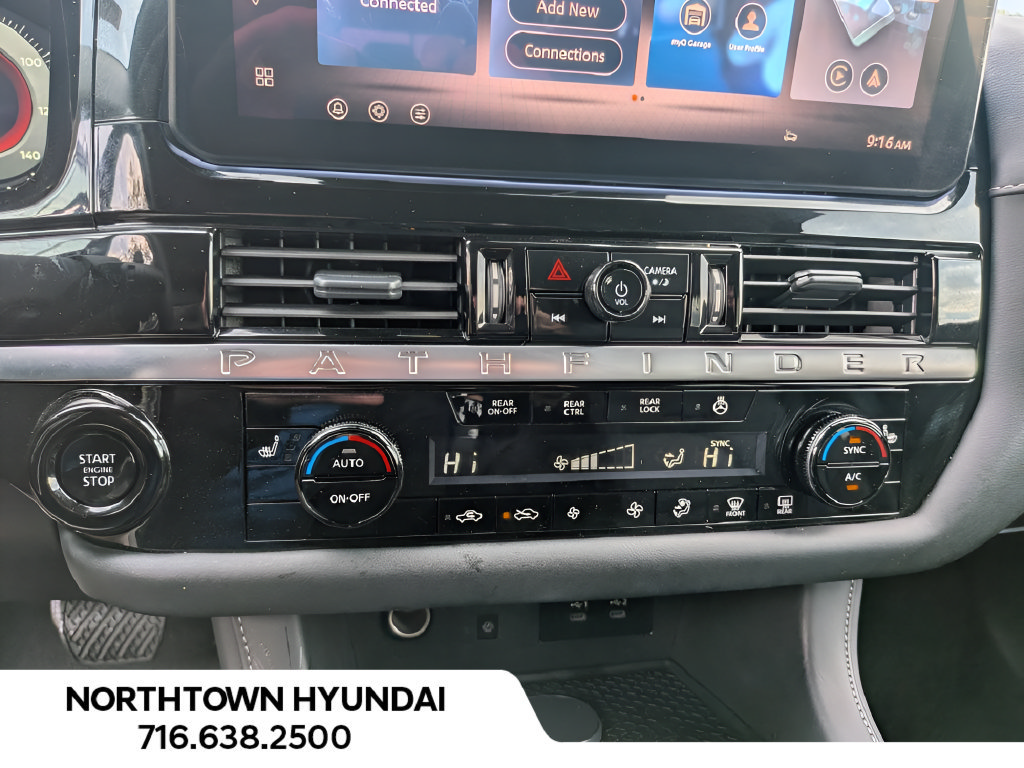 Used 2026 Nissan Pathfinder SL AWD/4WD image 16
