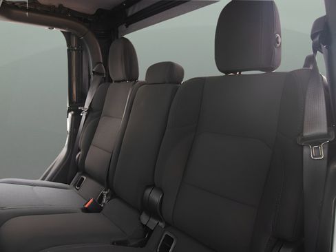 Used 2023 Jeep Gladiator Overland image 18