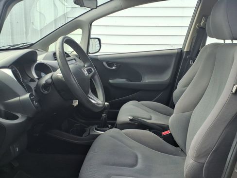 Used 2013 Honda Fit image 9