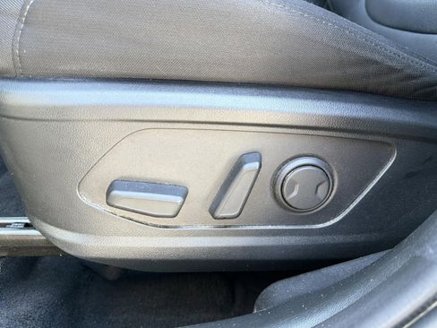 Used 2023 Hyundai Santa Cruz SEL FWD image 13