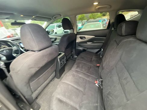 Used 2016 Nissan Murano SV AWD/4WD image 10