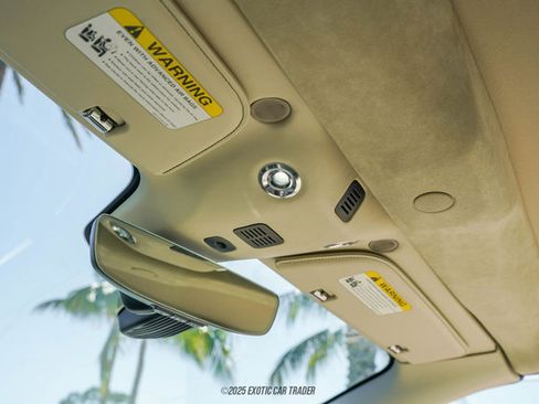 Used 2020 Aston Martin DB11 Volante image 43