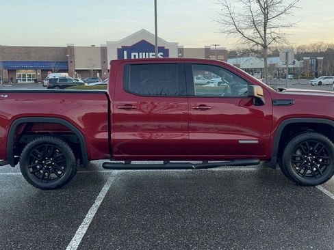 Used 2023 GMC Sierra 1500 Elevation image 3