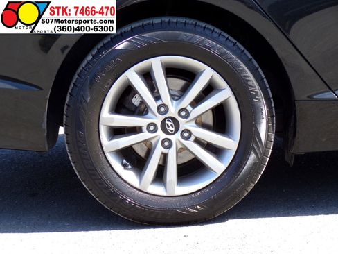 Used 2015 Hyundai Sonata SE image 8