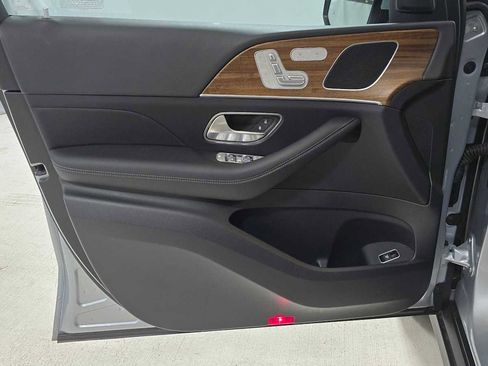Certified 2025 Mercedes-Benz GLE 350 4MATIC image 24