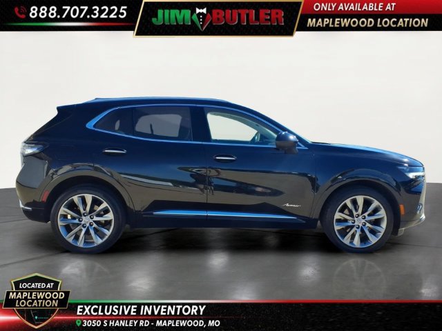 Used 2022 Buick Envision Avenir w/ Technology Package II AWD/4WD image 5