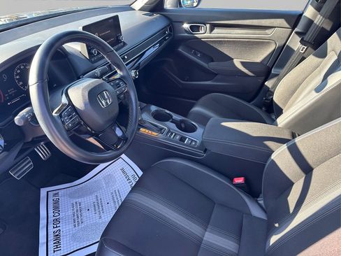 Used 2023 Honda Civic Sport image 9