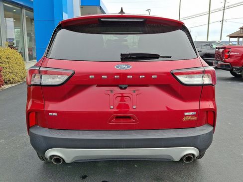 Used 2020 Ford Escape SE image 5