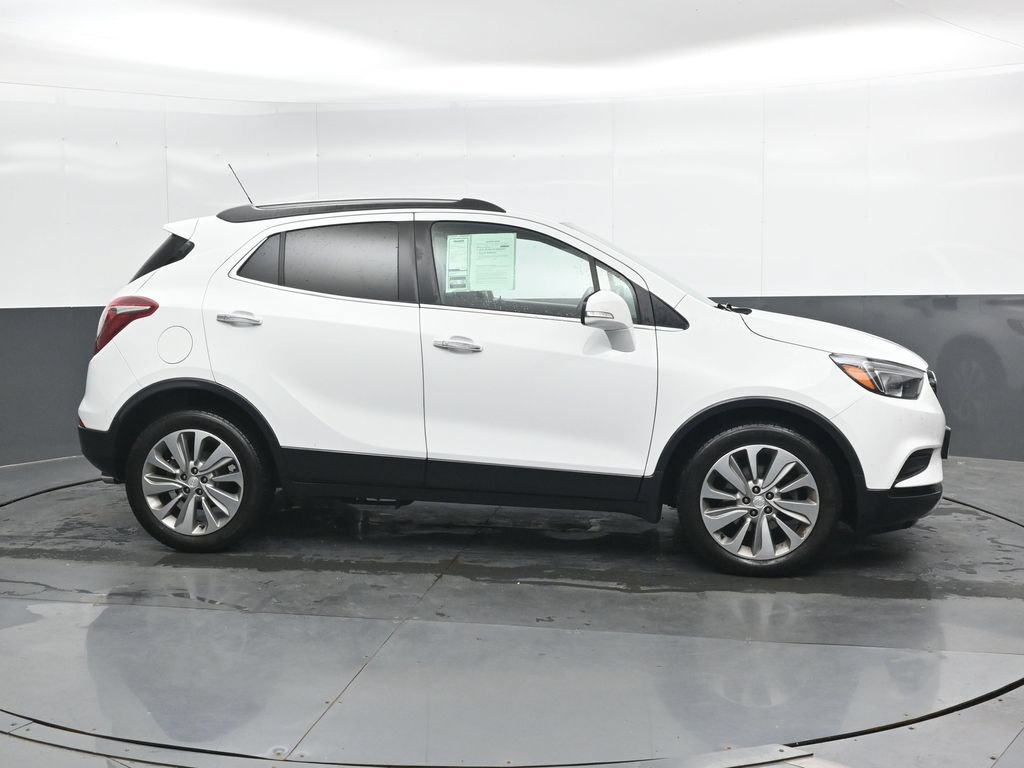 Used 2019 Buick Encore Preferred FWD image 3