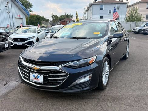 Used 2023 Chevrolet Malibu LT w/ Driver Confidence Package FWD image 1