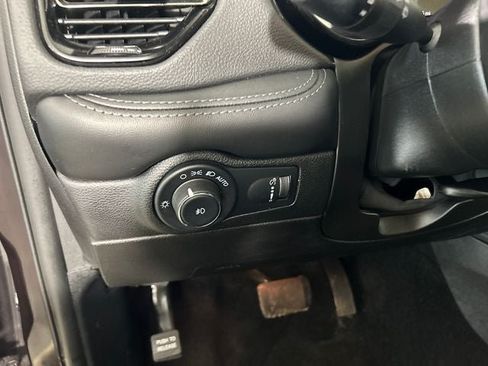 Used 2021 Dodge Durango GT AWD/4WD image 19