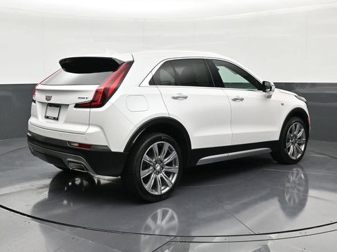 Used 2023 Cadillac XT4 Premium Luxury w/ Driver Assist Package FWD image 5