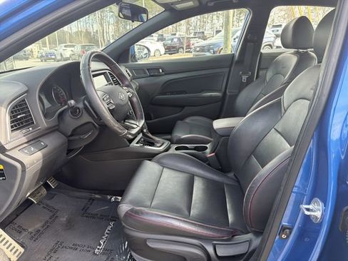Used 2018 Hyundai Elantra Sport image 9
