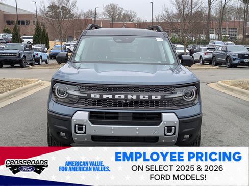 New 2025 Ford Bronco Sport Badlands w/ Badlands Tech Package AWD/4WD image 9