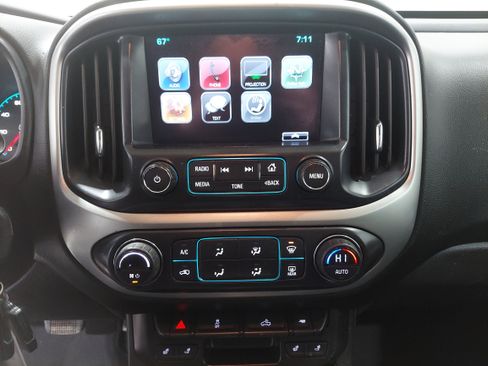 Used 2016 Chevrolet Colorado LT w/ Luxury Package, Chrome AWD/4WD image 12