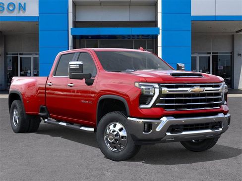 New 2026 Chevrolet Silverado 3500 LTZ w/ LTZ Convenience Package image 7