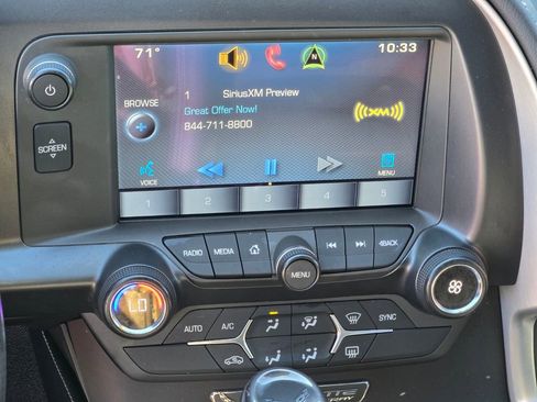 Used 2015 Chevrolet Corvette Stingray Coupe image 17