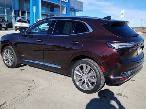 Used 2022 Buick Envision Avenir w/ Premium Seat Package image 8