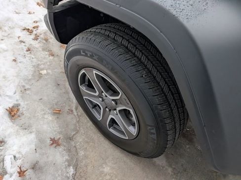 Used 2021 Jeep Wrangler Unlimited Sport image 8