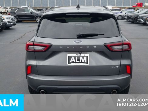 Used 2023 Ford Escape ST-Line image 7