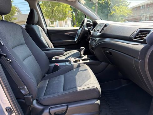 Used 2019 Honda Ridgeline Sport image 30