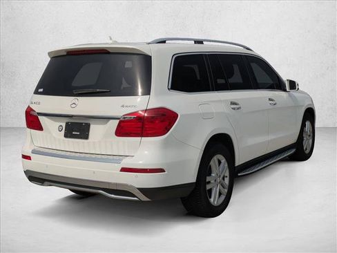 Used 2015 Mercedes-Benz GL 450 4MATIC image 5