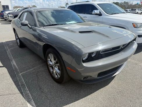 Used 2023 Dodge Challenger SXT image 1