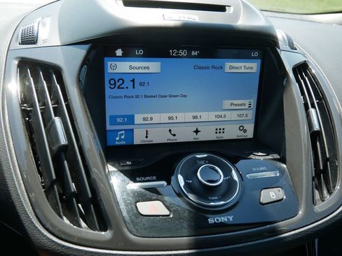 Used 2016 Ford Escape Titanium FWD image 22