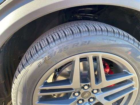 New 2026 Ford Explorer ST image 3