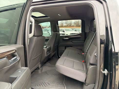 Used 2024 Chevrolet Silverado 1500 LT Trail Boss w/ Convenience Package II image 15