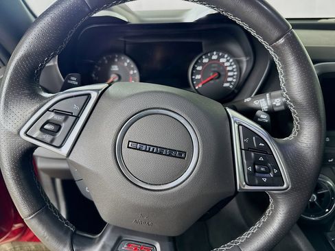 Used 2019 Chevrolet Camaro SS RWD image 14
