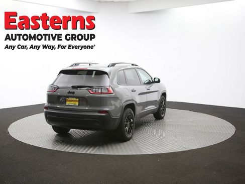 Used 2023 Jeep Cherokee Altitude Lux image 39