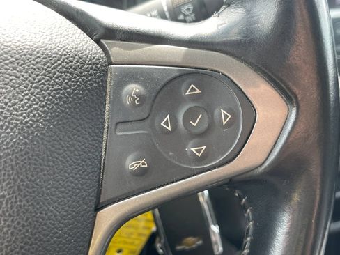 Used 2017 Chevrolet Colorado Z71 AWD/4WD image 22