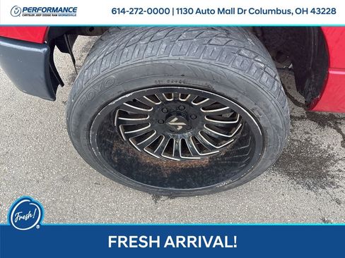 Used 2012 Ford F150 XLT w/ XLT Chrome Pkg image 10