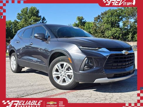 Used 2022 Chevrolet Blazer LT FWD image 1