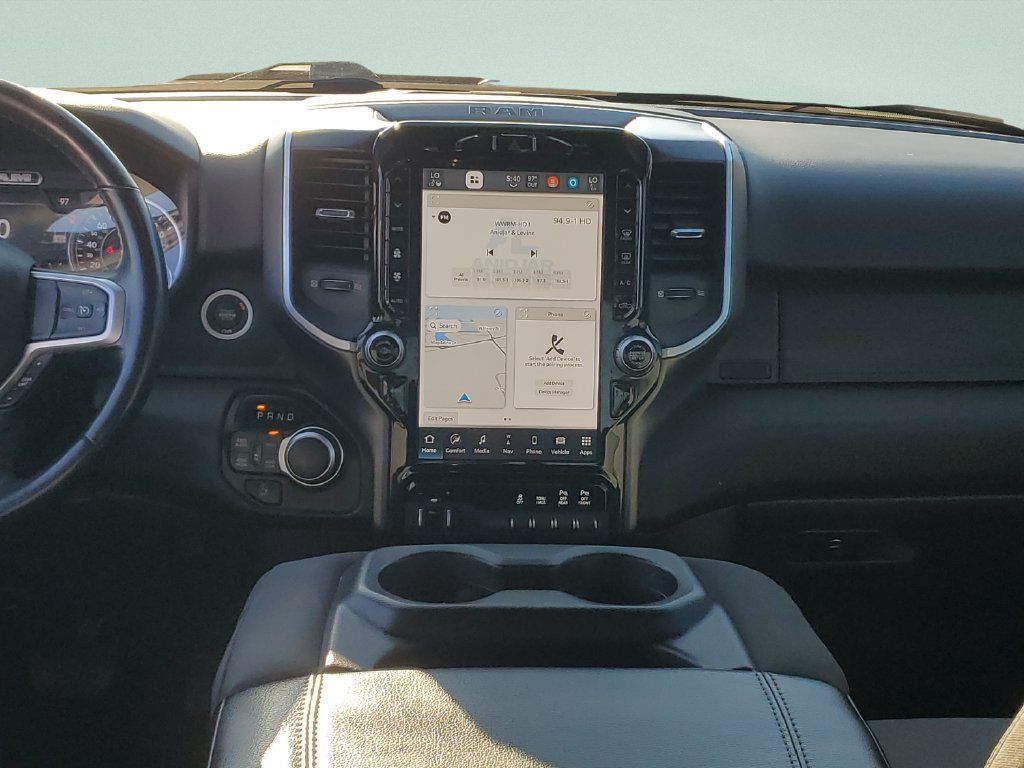 Used 2022 RAM 1500 Big Horn AWD/4WD image 16