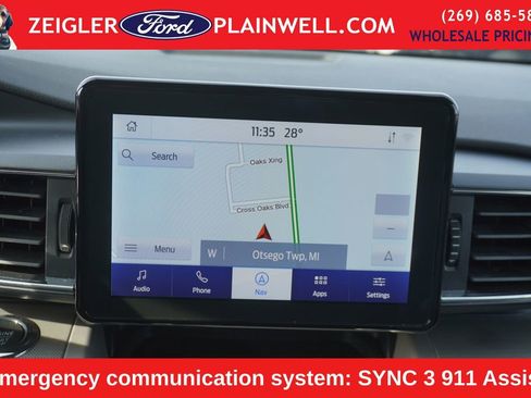 Used 2023 Ford Explorer XLT w/ Equipment Group 202A image 10